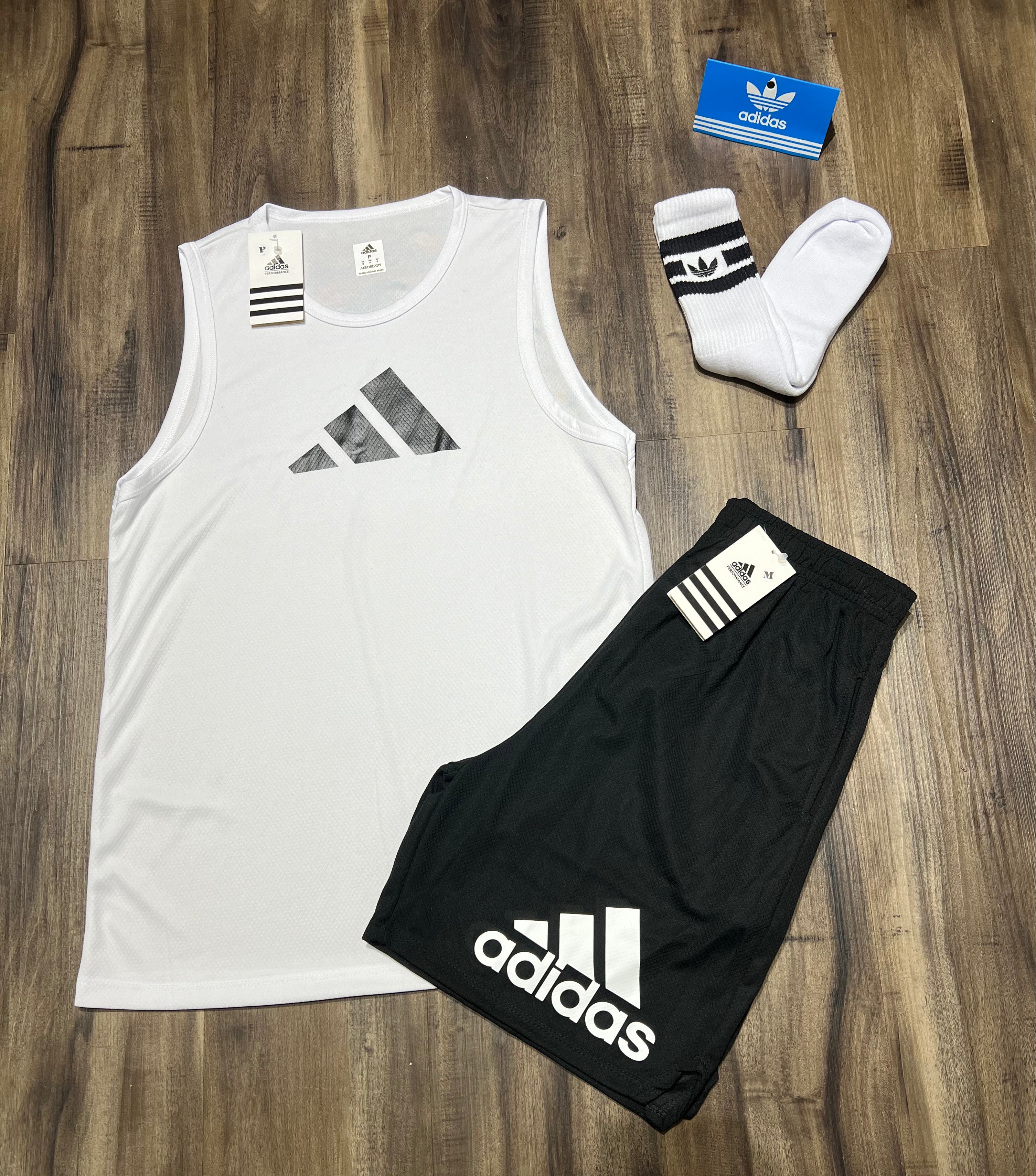 Kit Esportivo Masculino Adidas – Regata, Shorts e Meia Dry Fit Academia