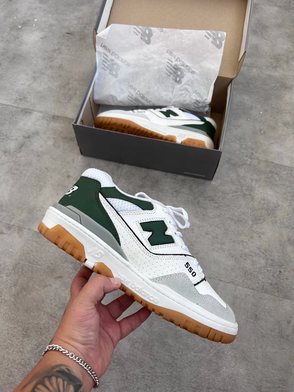 New Balance 550 - Verde e Branco