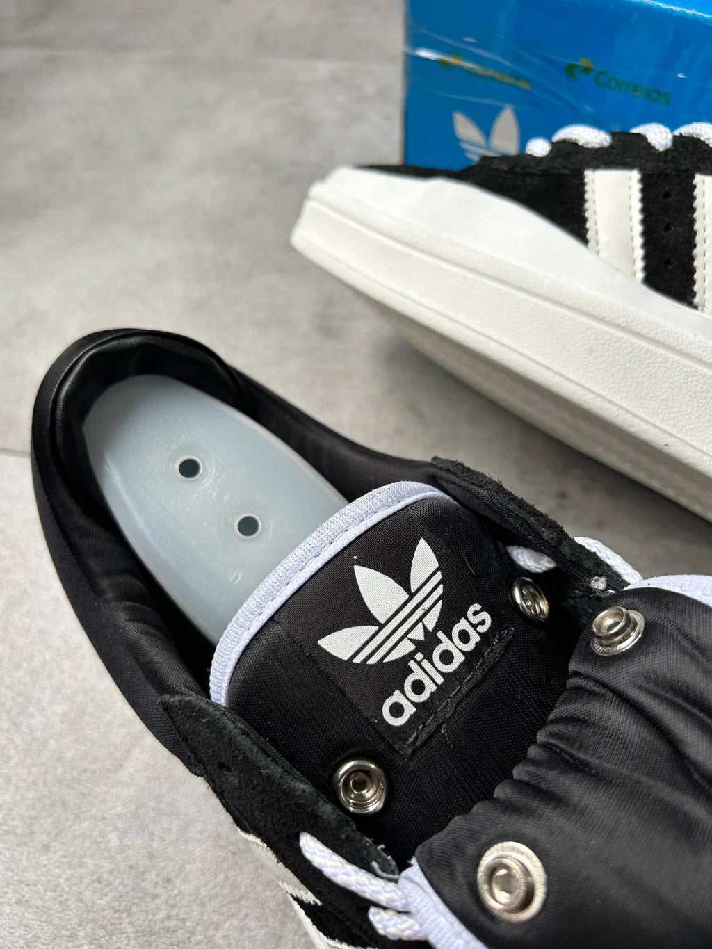 Adidas Bad Bunny x Campus - Black