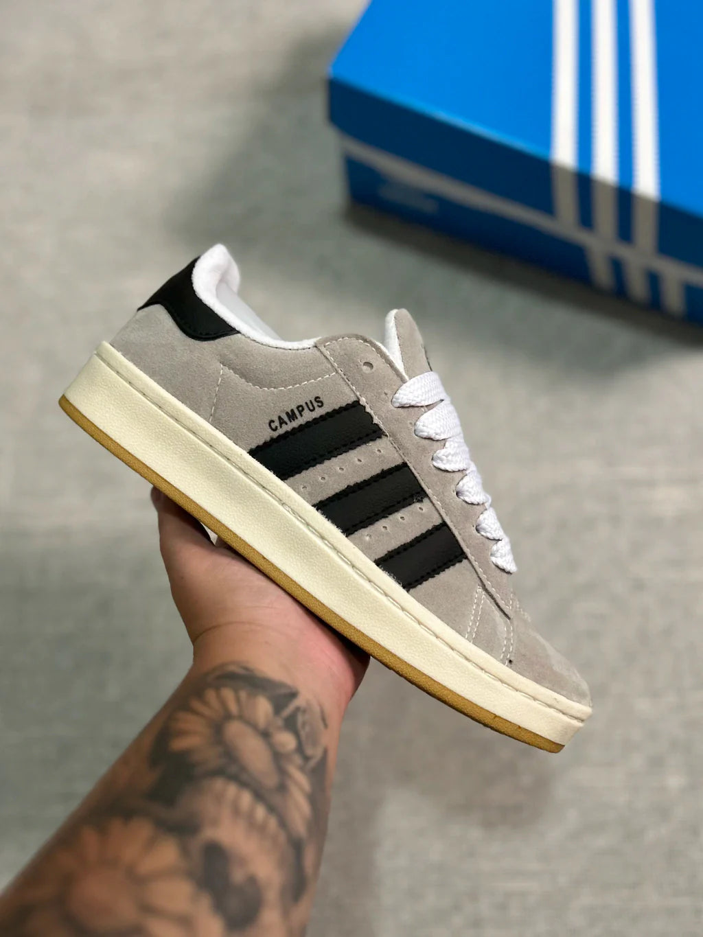 Adidas Campus - Cinza