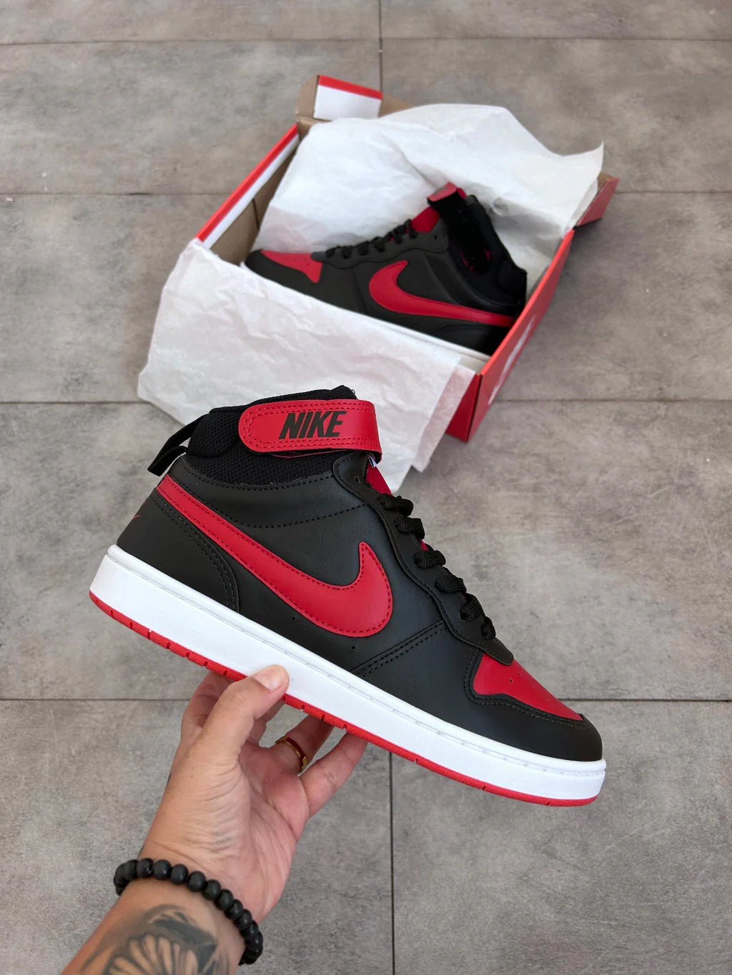 Nike Court Borough Mid 2