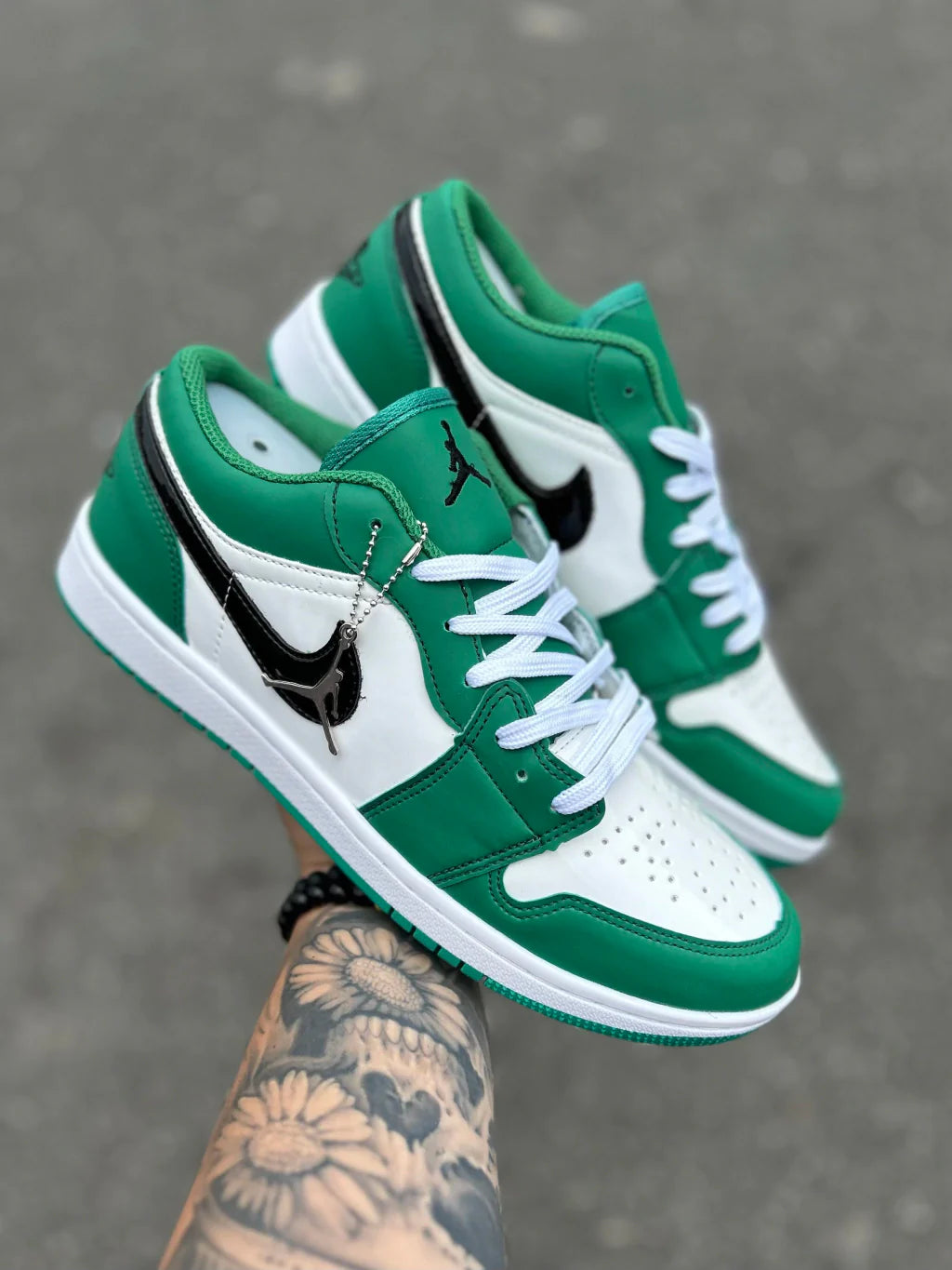 Air Jordan 1 Low - Pine Green