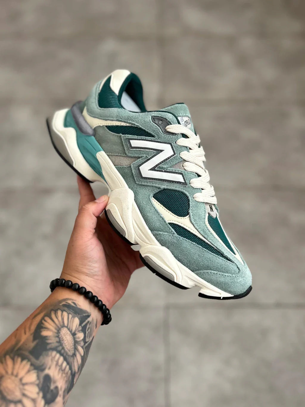 New Balance 9060 - Verde Escuro