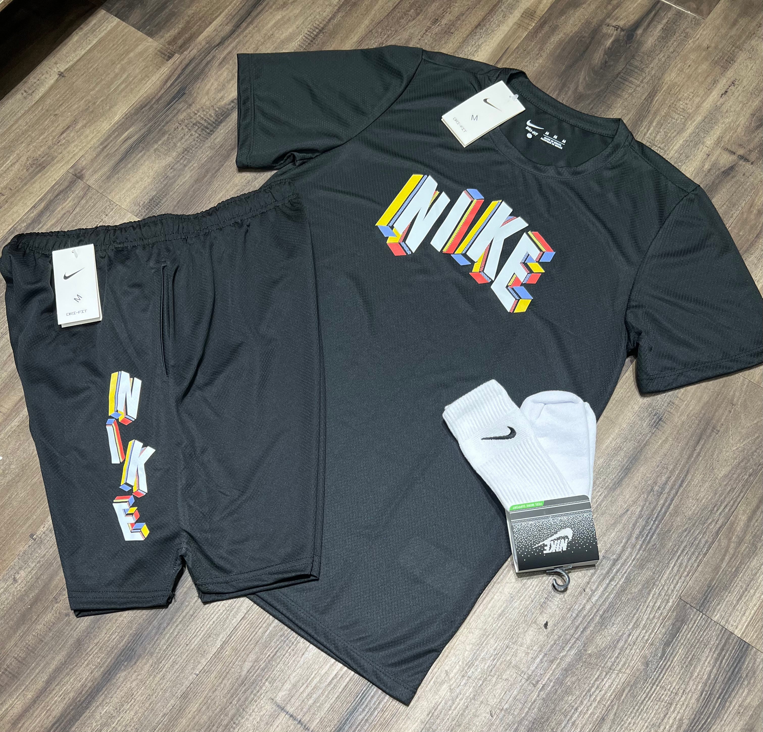Kit Esportivo Masculino Nike – Camiseta, Shorts e Meia Dry Fit Treino Academia