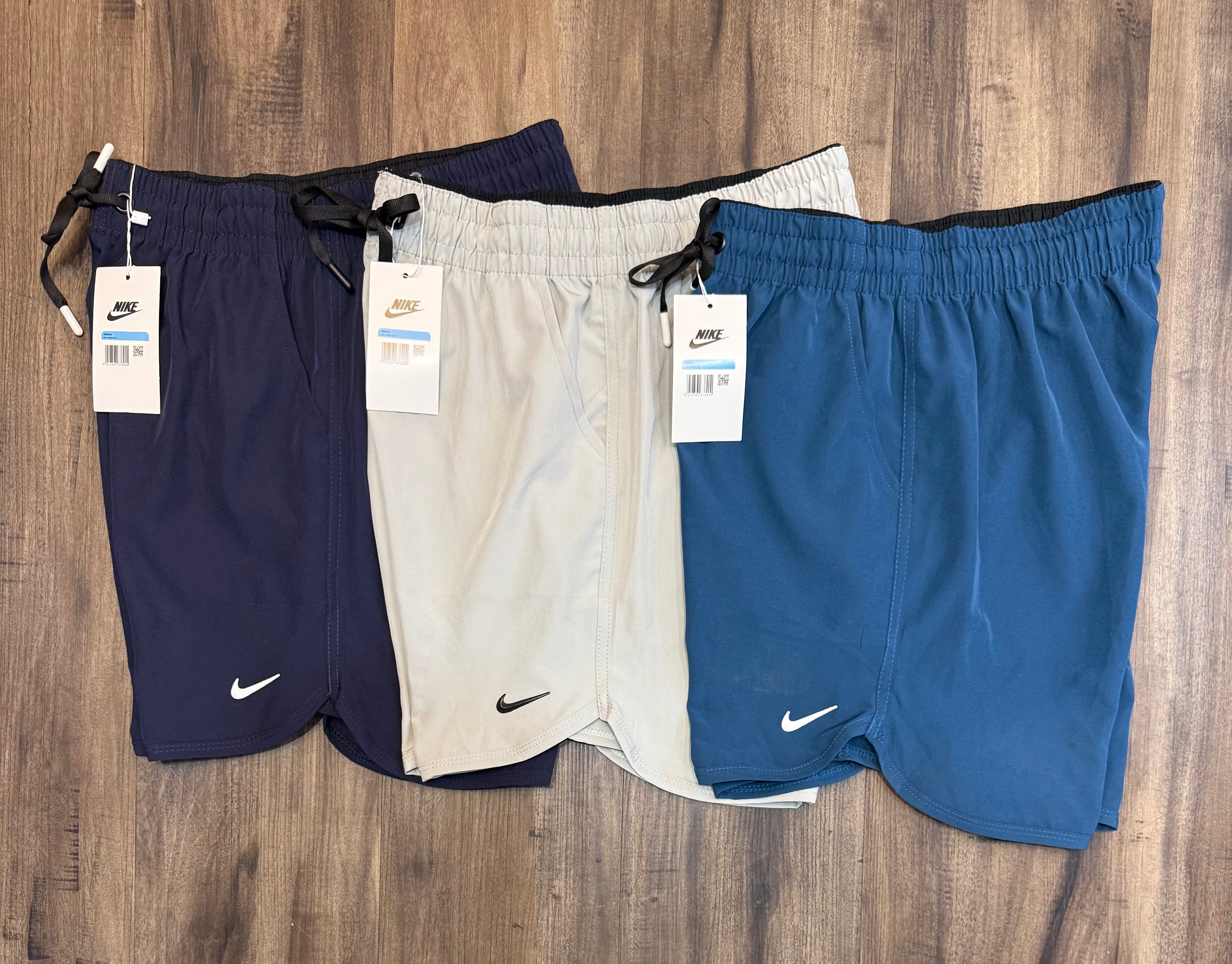 Shorts dri-fit nike  kit 3 unidades