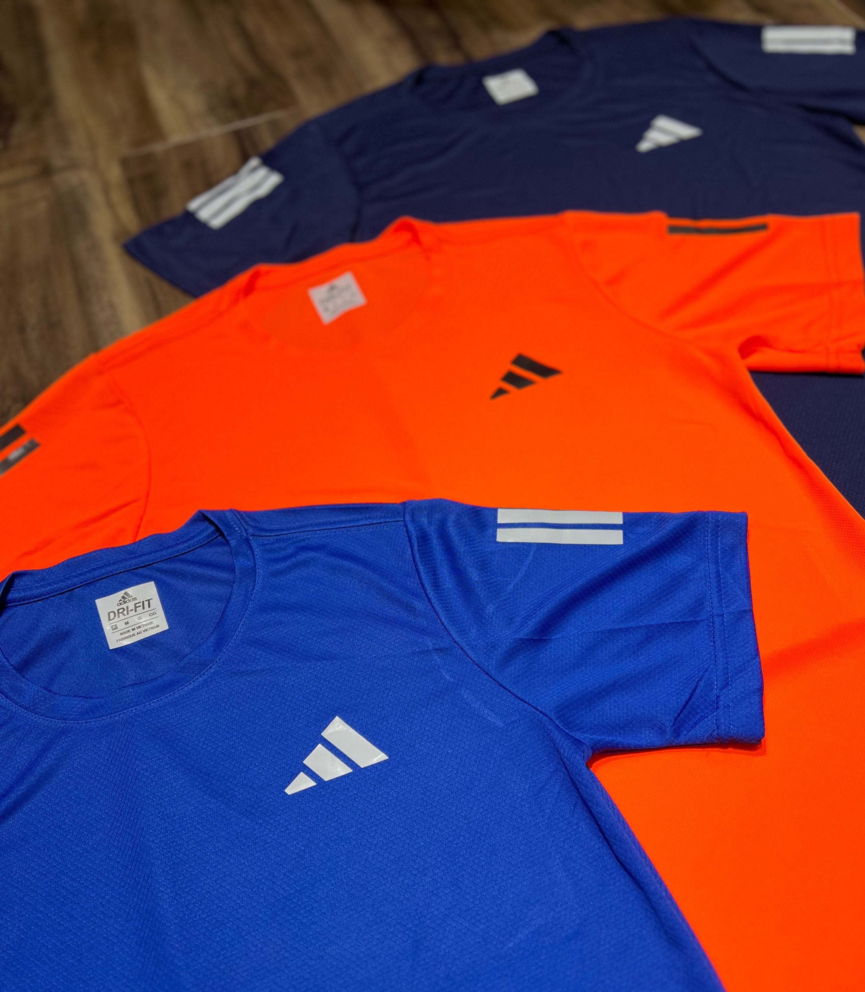 Kit com 3 camisetas dri-fit adidas