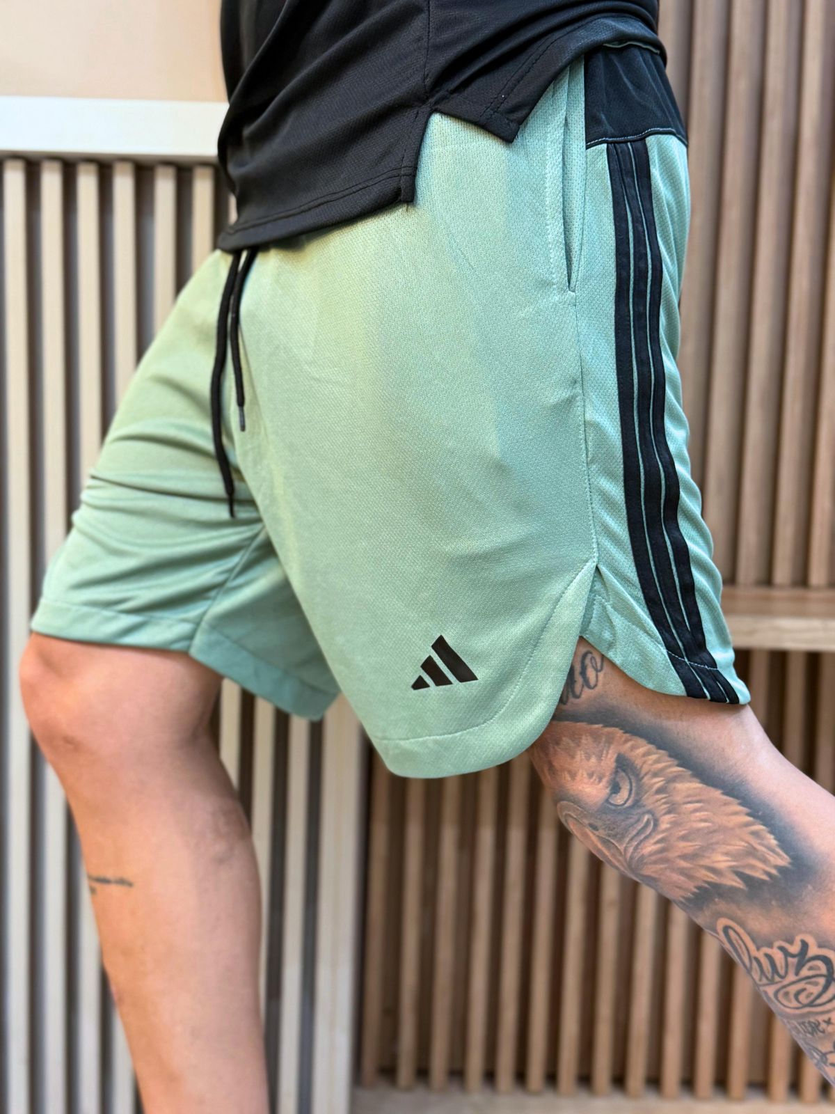 Shorts adidas faixa dri-fit unidade