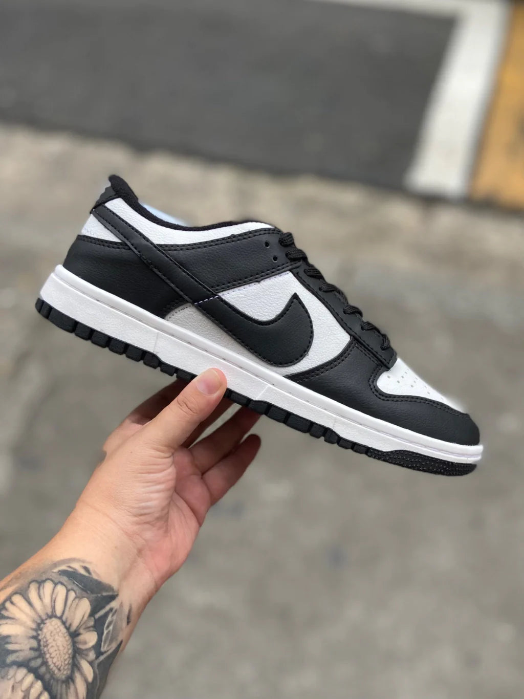 Nike Dunk Low - Panda