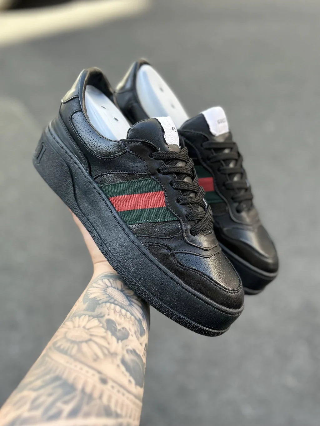 Gucci Chunky Black